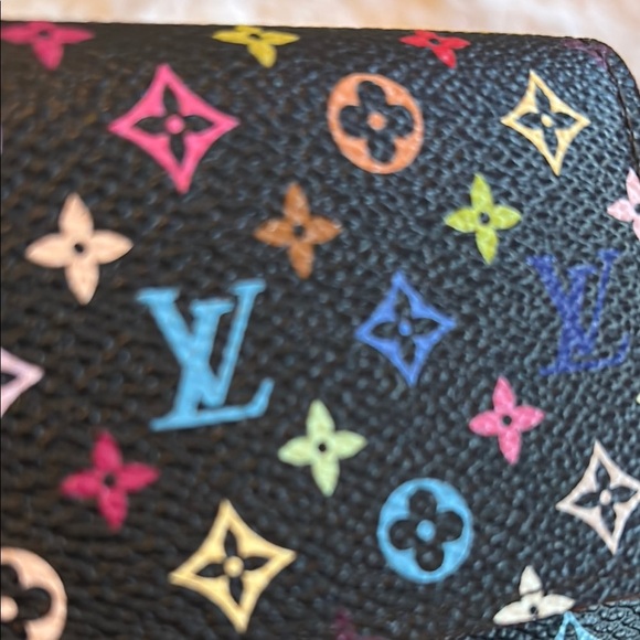 Louis Vuitton Murakami Monogram Wallet - Picture 8 of 16
